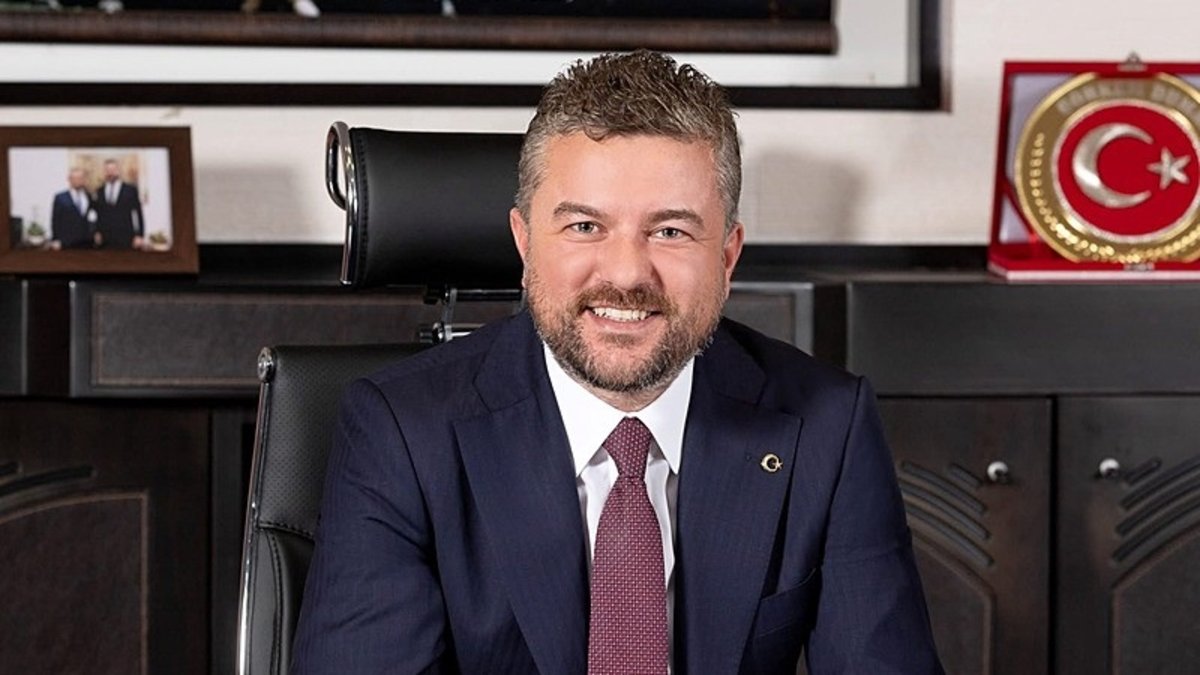 Buca Belediye Başkanı Görkem Duman görevden uzaklaştırıldı