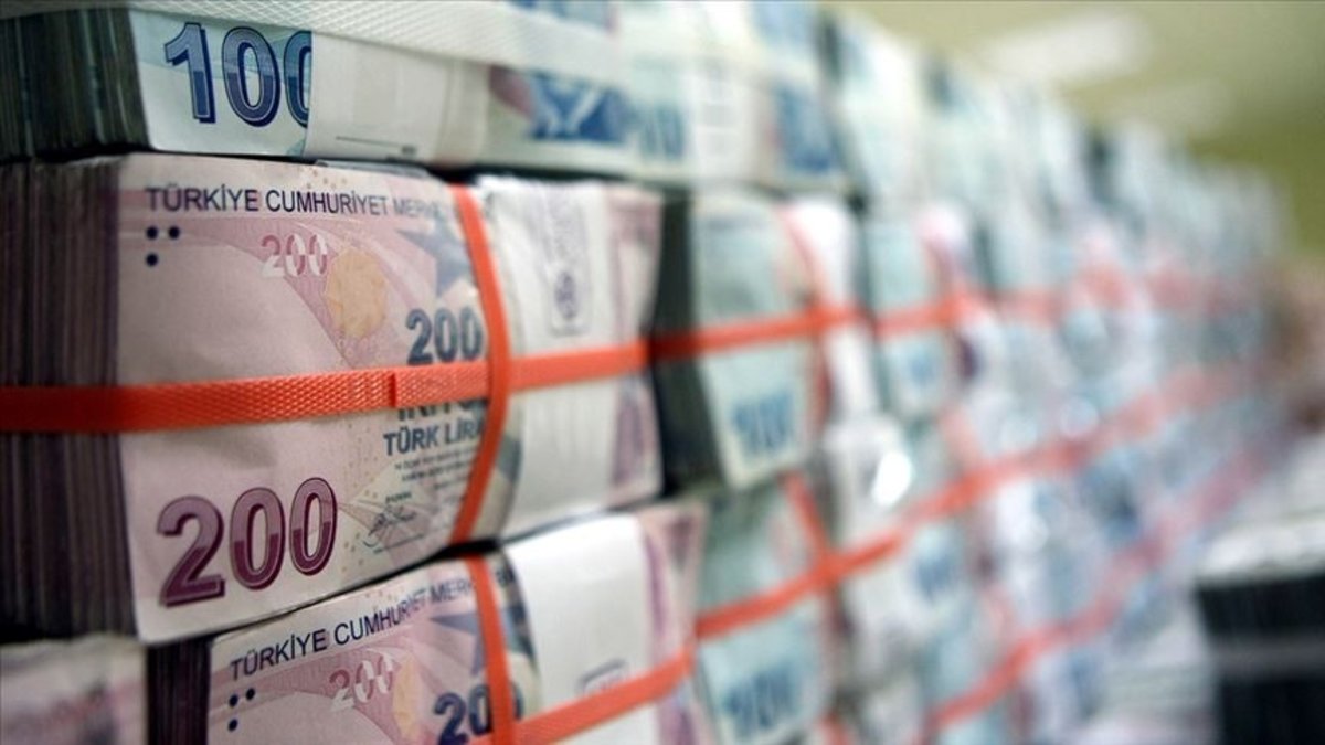 İzmir'de 1,3 trilyon lira mevduat var