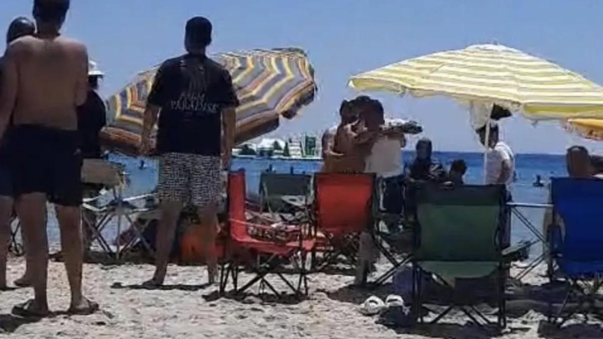 Altınkum Plajı'nda şemsiye krizi çıktı