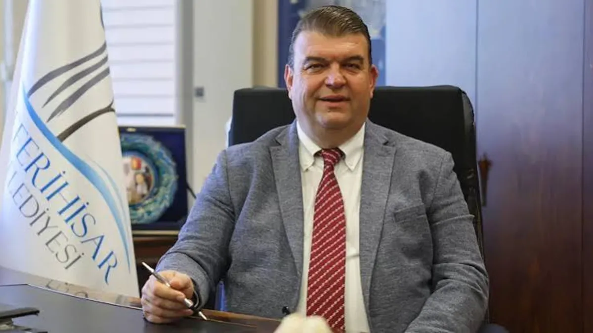 CHP'li Seferihisar Belediye Başkanı görevden uzaklaştırıldı