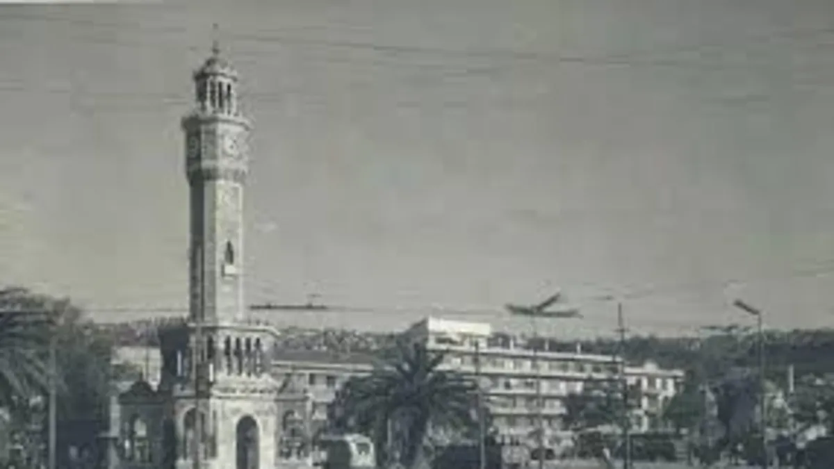 İzmir Saat Kulesi