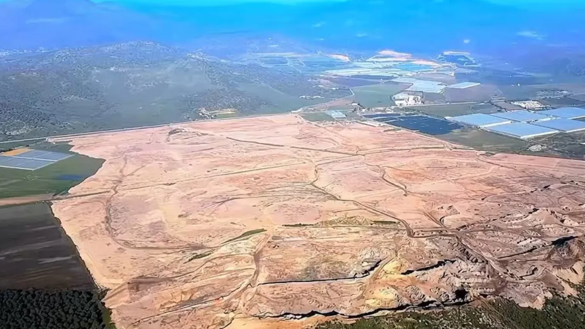 İzmir'de 3 bin 500 kişiye istihdam imkanı sunacak Jeotermal Kaynaklı Sera Organize Tarım