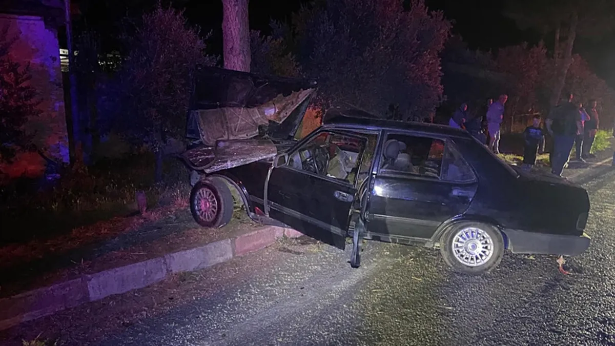 İzmir'de araç kazası bir kişi öldü