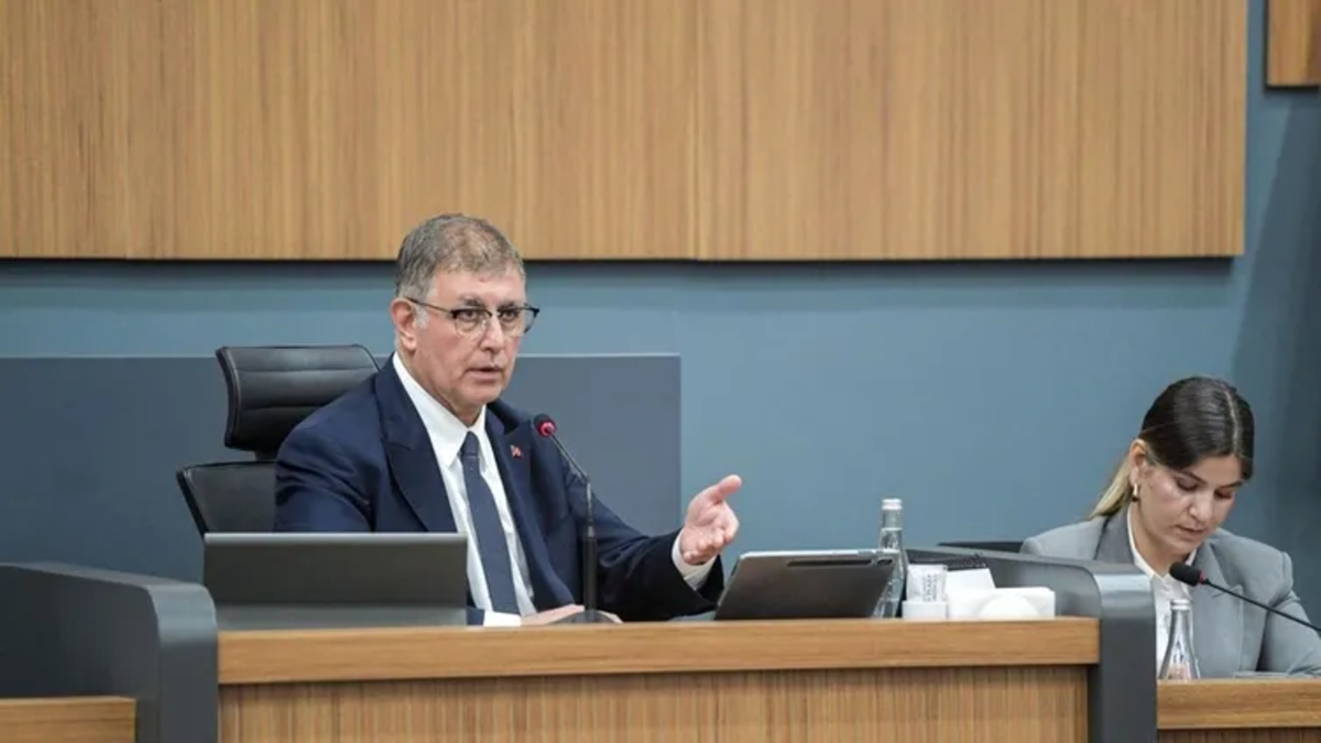 İzmir'de belediyeler taşınmazları satıyor