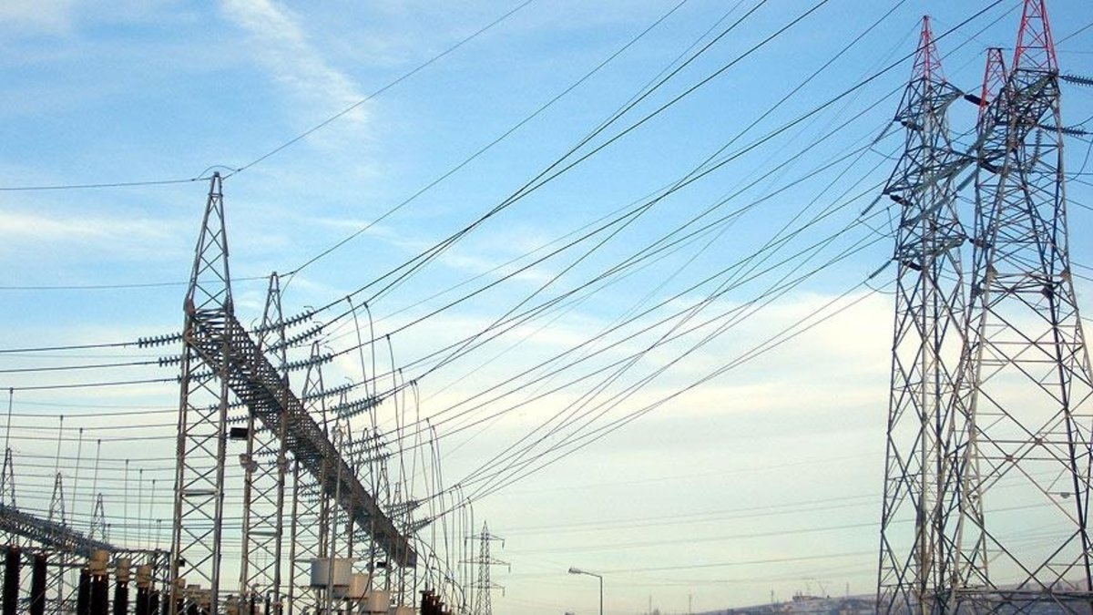 İzmir'de Elektrik Kesintileri