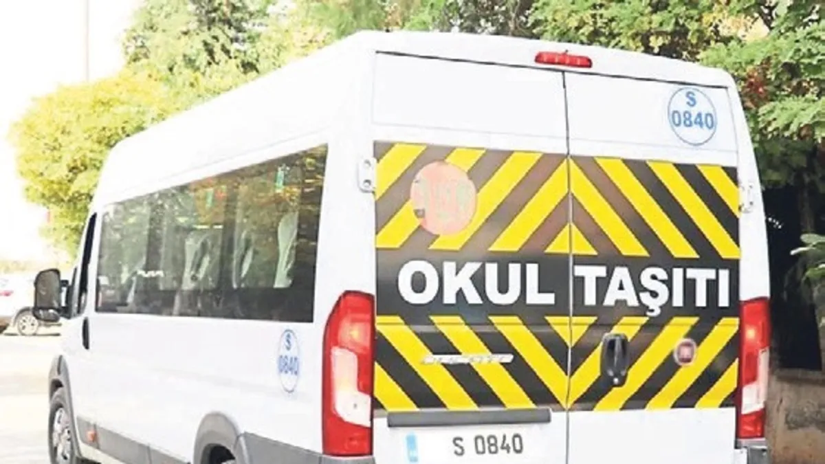 İzmir'de özel okulların servis hizmeti vermesi yasaklandı