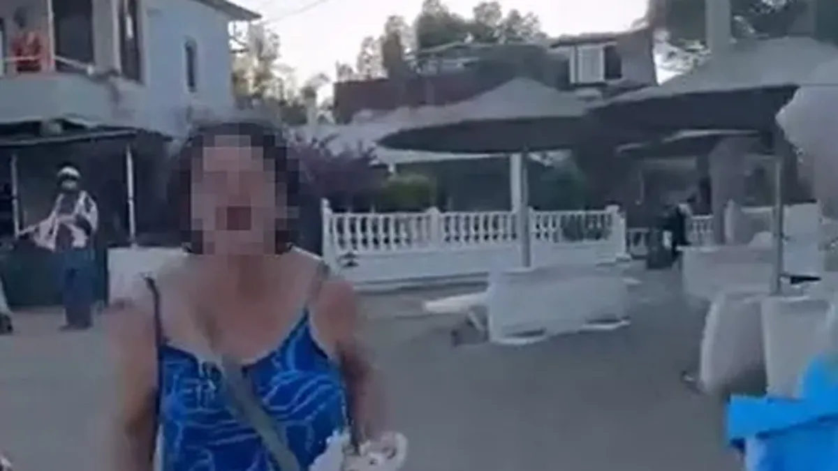 İzmir'de tesettürlü anne ve kızına hakaret eden kadın serbest bırakıldı