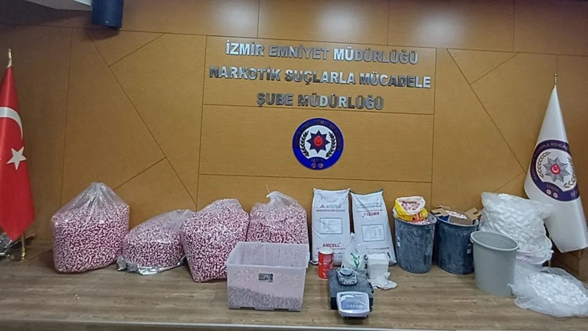 İzmir'de uyuşturucu operasyonu