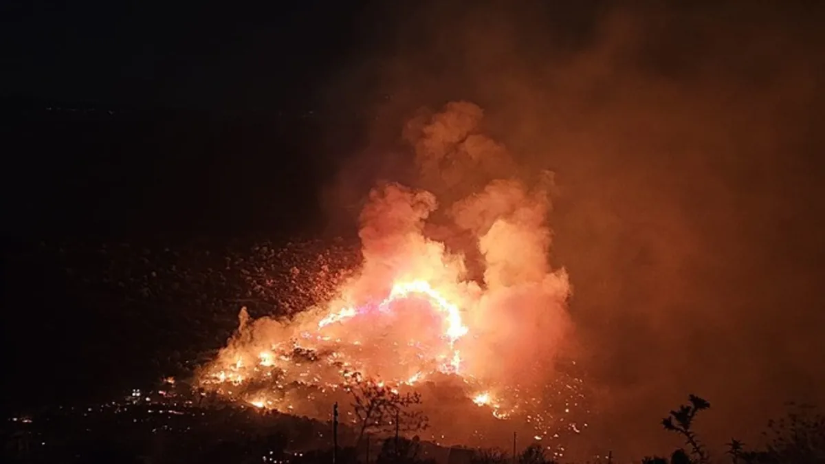 İzmir'de yangın kontrol altına alındı