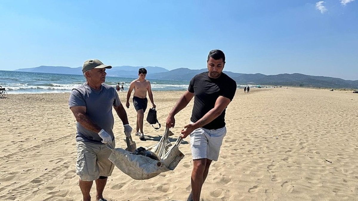 İzmir'de yeşil deniz kaplumbağası öldürüldü