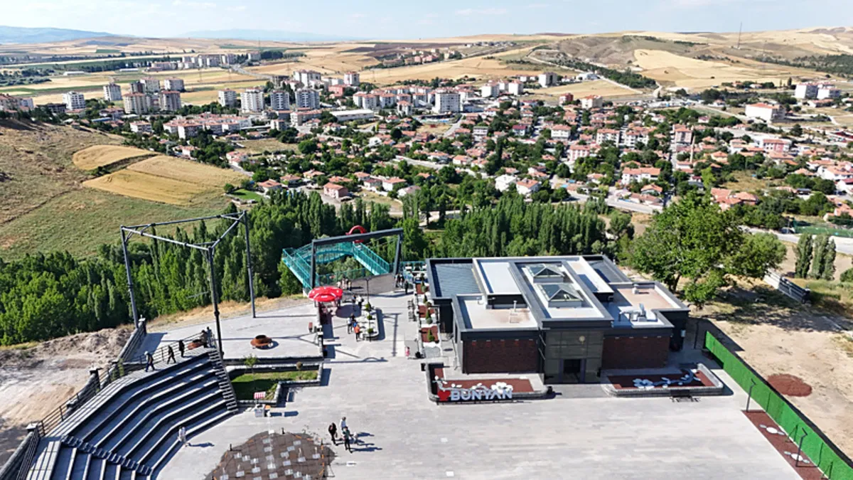 İzmir'den gelen ziyaretçi Kayseri'yi övdü